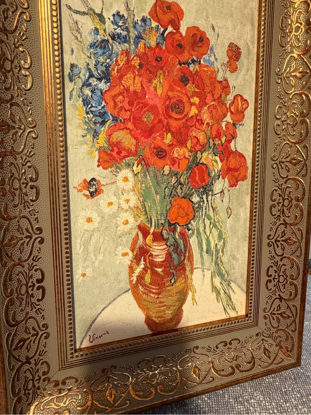 14x11” Red Poppies and Daisies by Vincent Van Gogh with gold ornate frame - Picture 5 of 10